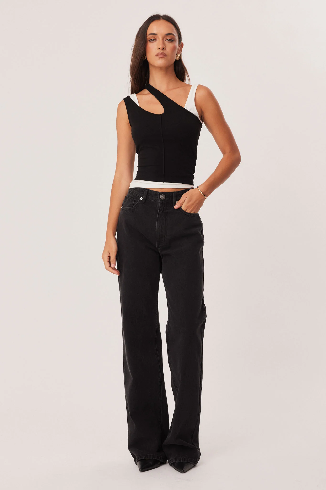 ATLAS JEANS - Image 2
