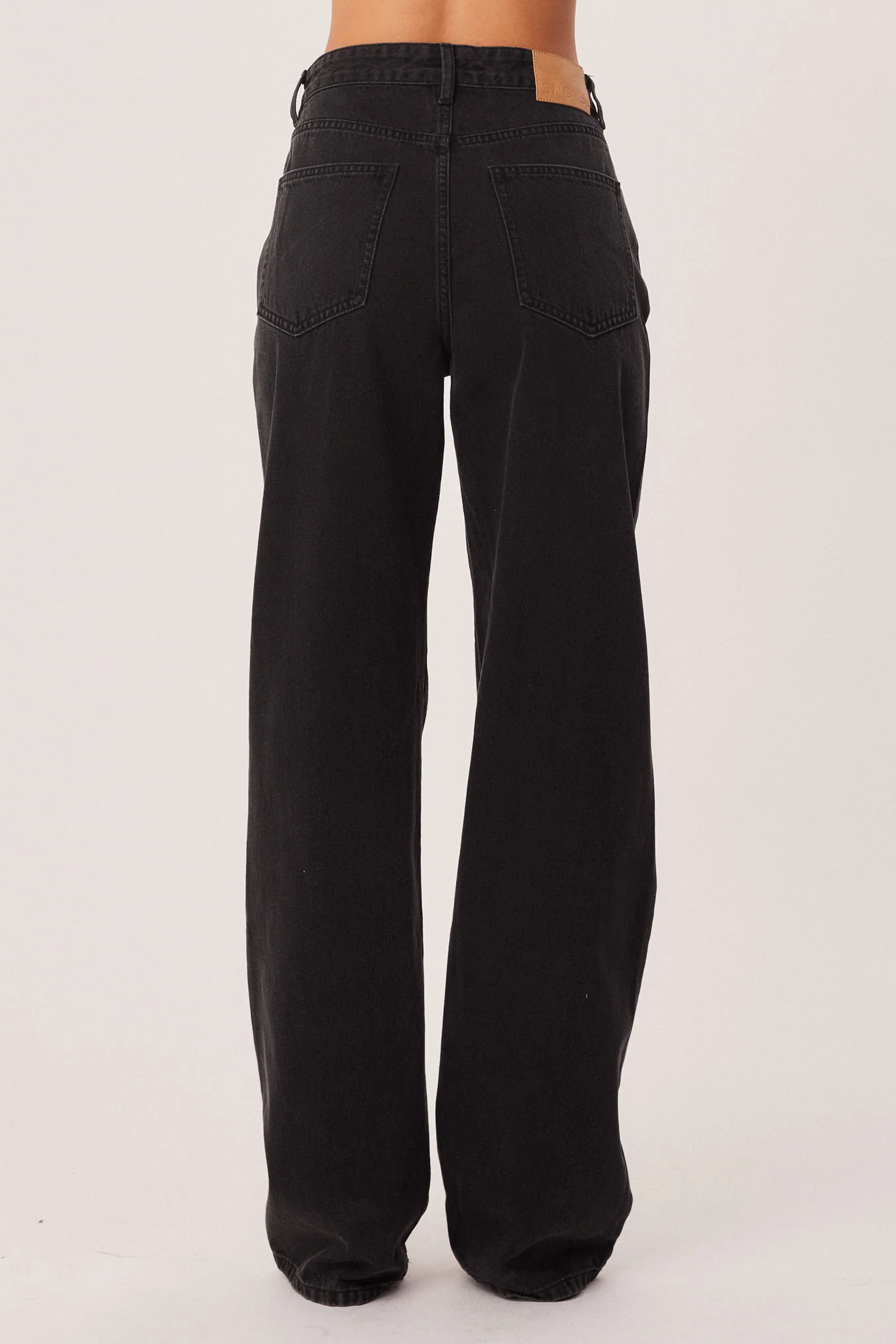 ATLAS JEANS - Image 9