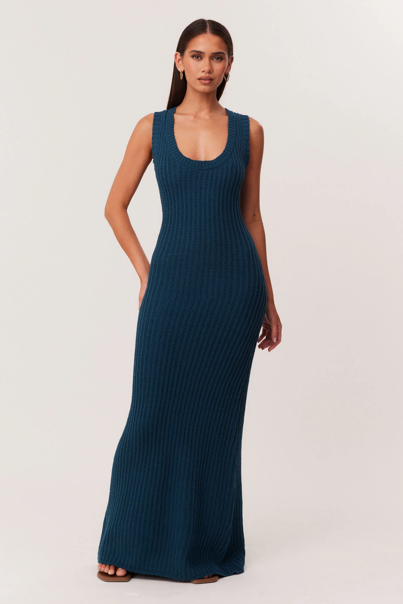 DESIREE MAXI DRESS