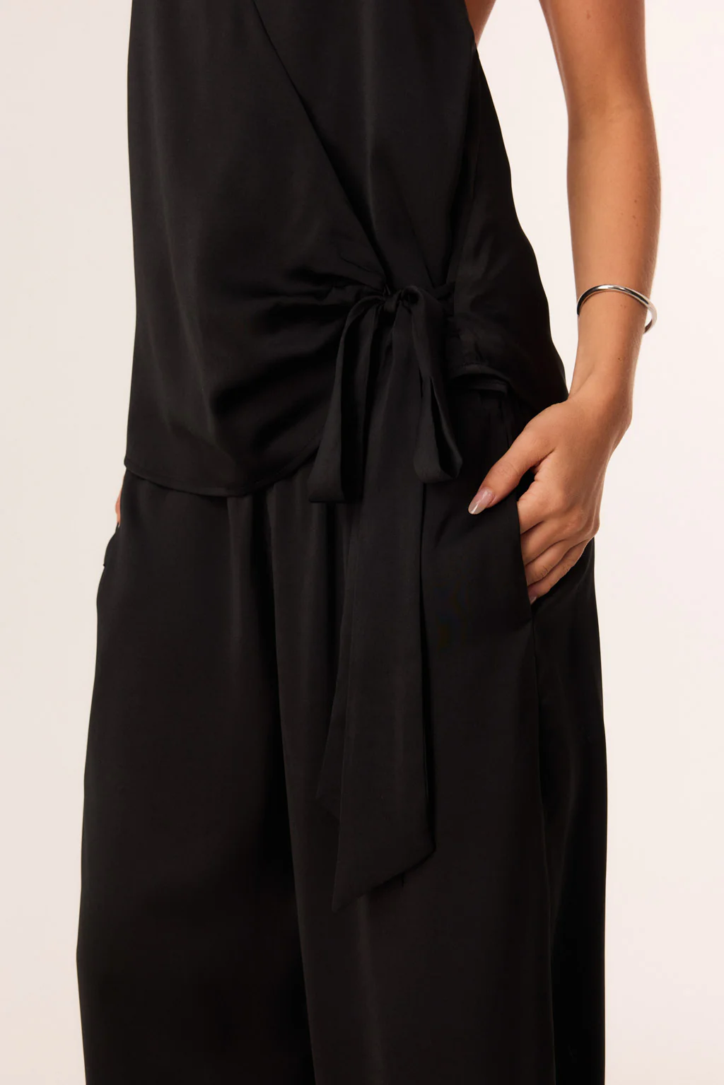 ROSEWOOD HALTER TOP - Image 5